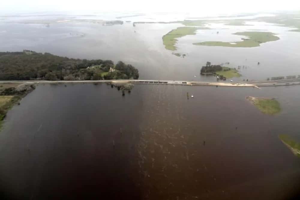 Inundaciones: la Provincia acusa al Gobierno por el abandono del Plan del Salado