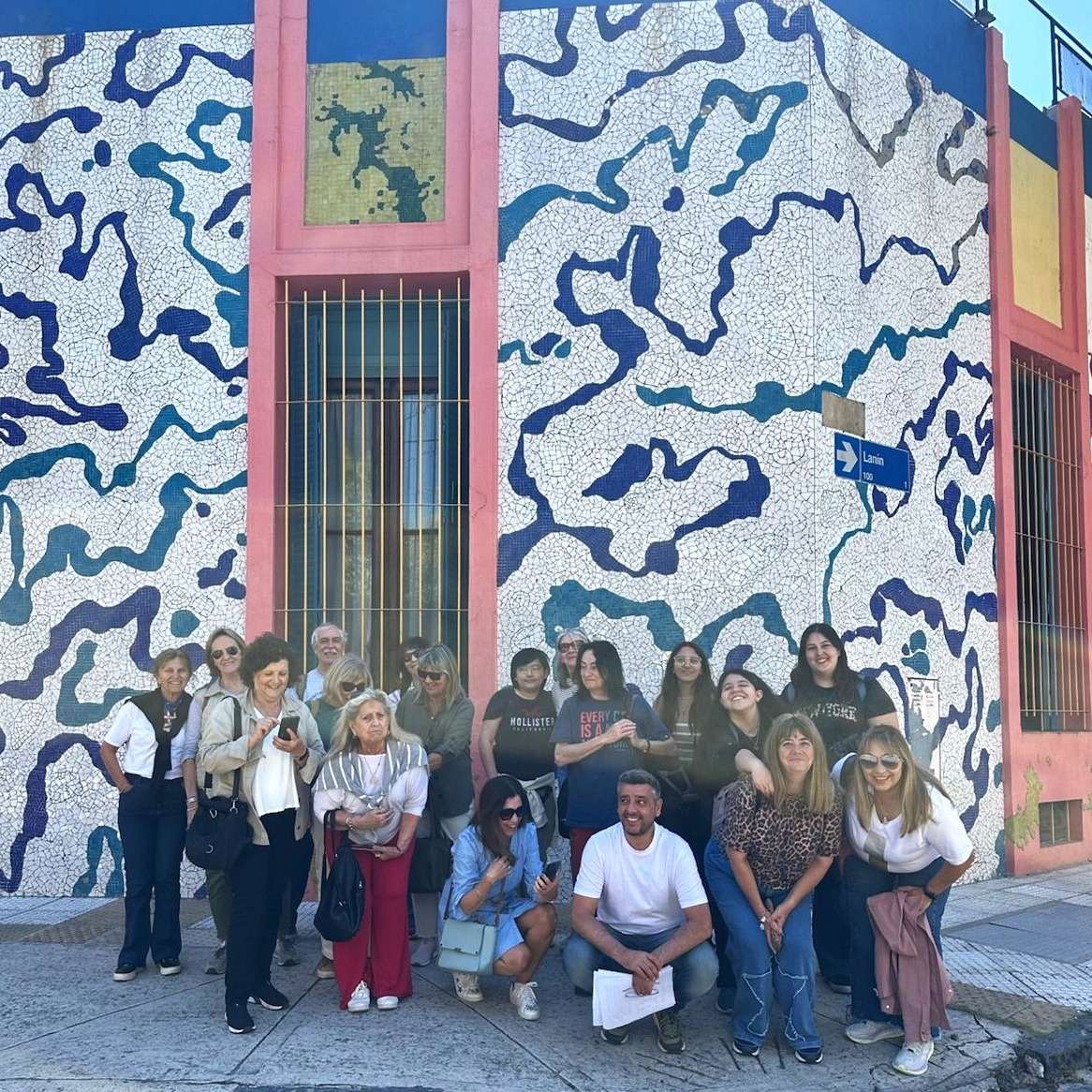 Viaje literario e histórico: un recorrido por el Barracas del 1800 organizado por Juan Patricio Wallace