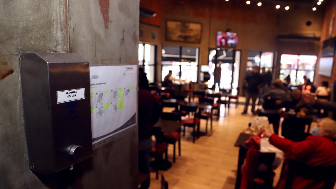 Provincia extiende aforos para espacios cerrados con adicional para vacunados