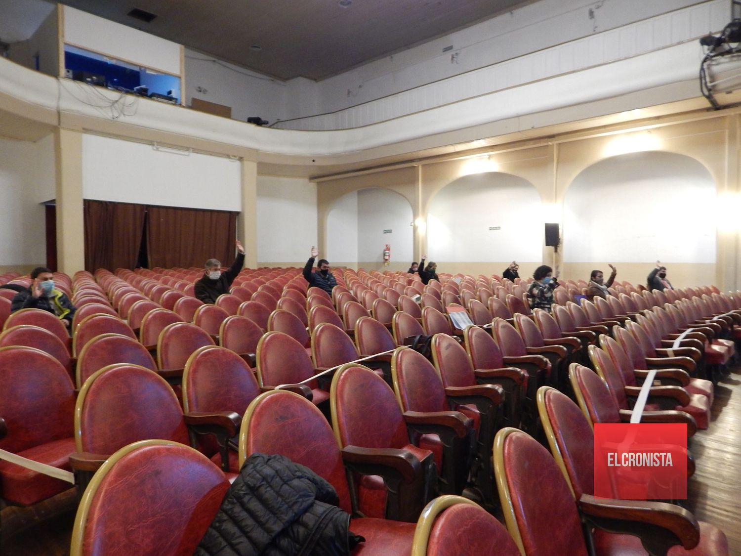 Con nueve votos afirmativos y ausencia de la oposición, se aprobó el cargo de cumplimiento sobre donación del campo de Amézaga