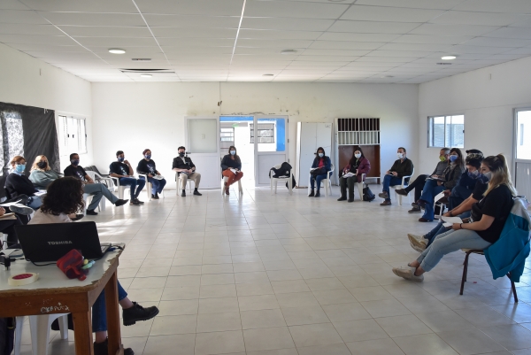 Encuentro en el CIC del barrio 30 de Mayo para concientizar sobre la prevención del suicidio