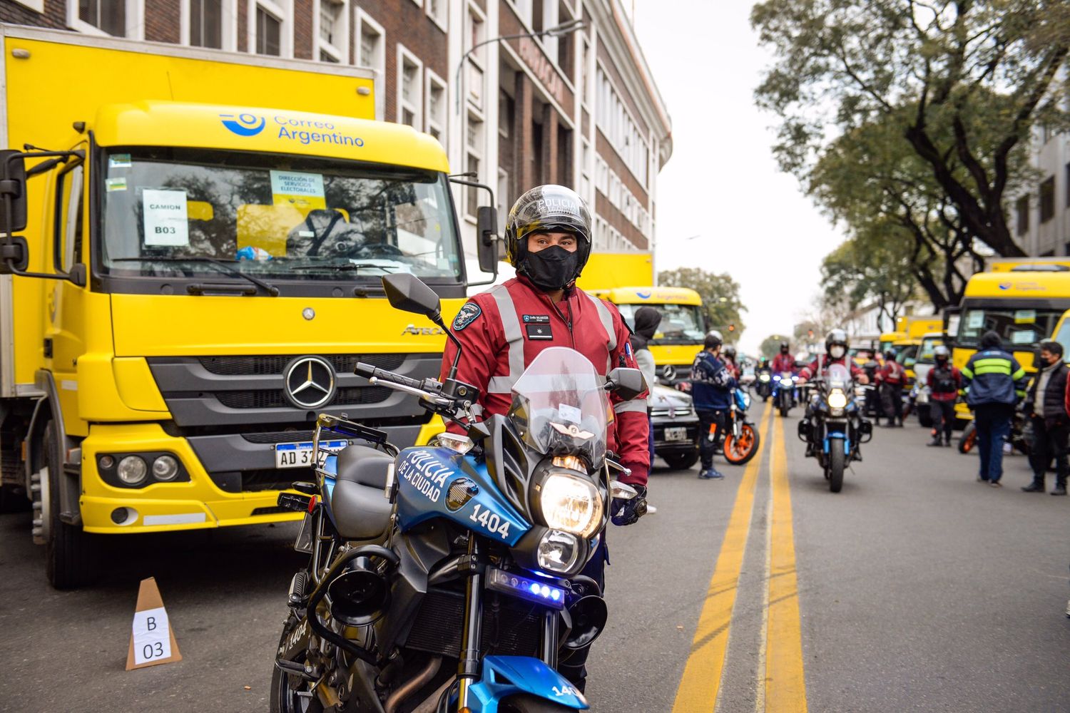 Comenzó el operativo para repartir las 101.457 urnas para las PASO en el país