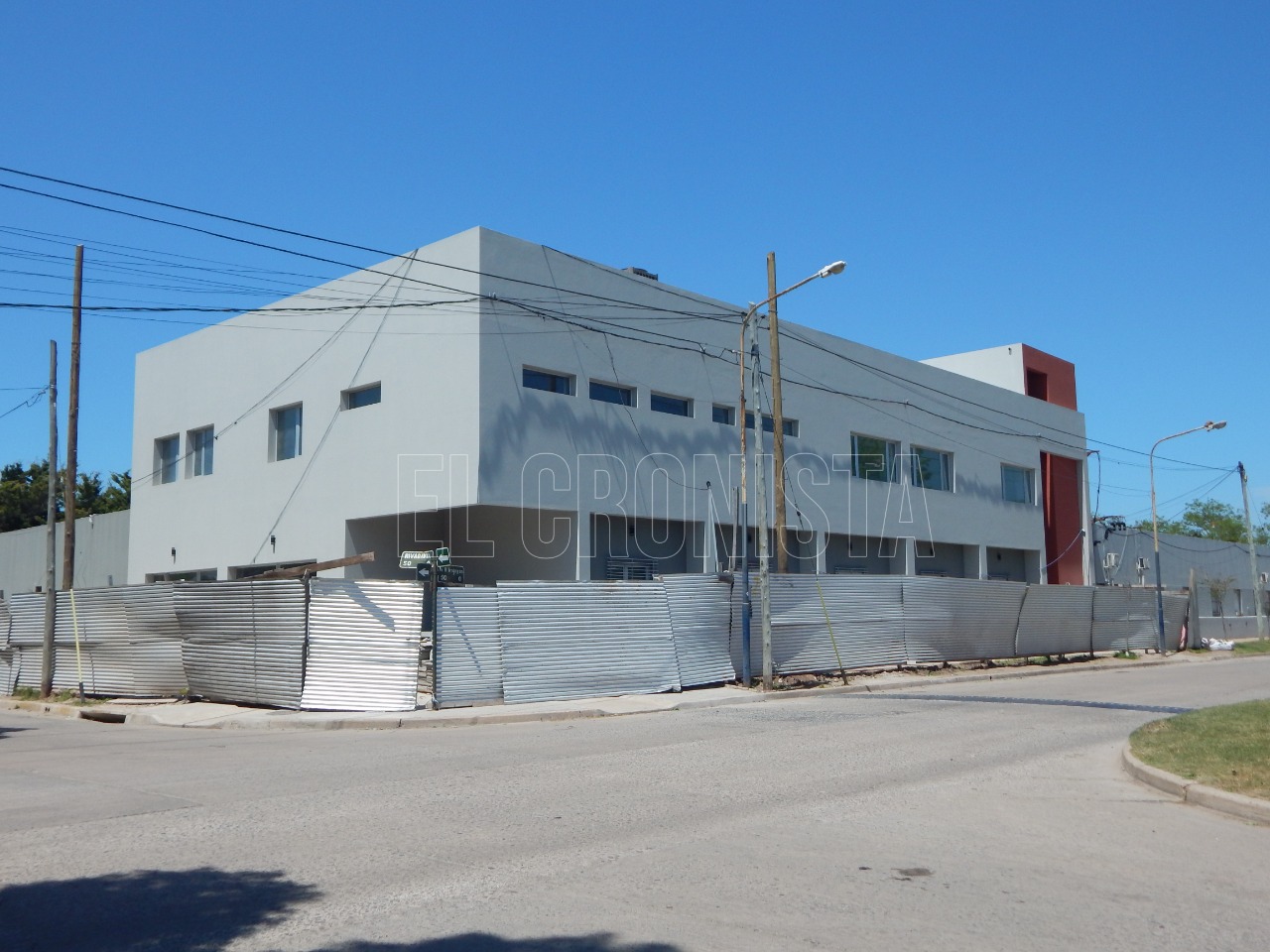 Tras solicitud, concejales recorrieron la obra de la sala de pediatría y maternidad