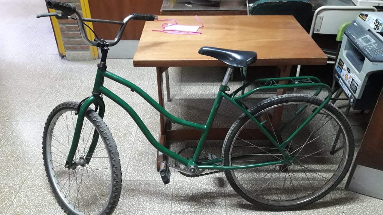 SOLICITAN PARTES DE BICICLETAS PARA CONTINUAR AYUDANDO: Alumnos de la escuela industrial llevan adelante un interesante proyecto de movilidad