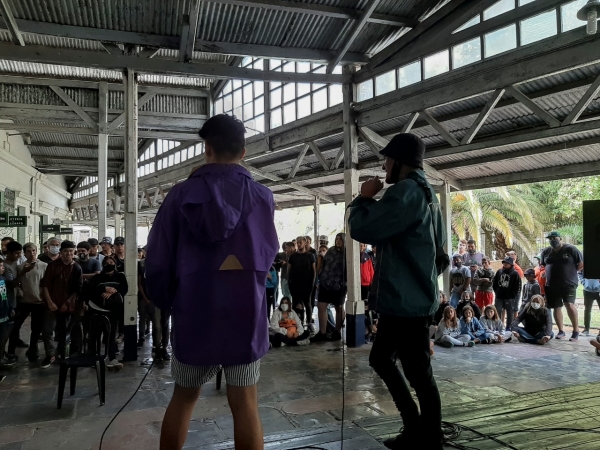 Se desarrollará hoy la final de la competencia de Freestyle en el teatro Brazzola