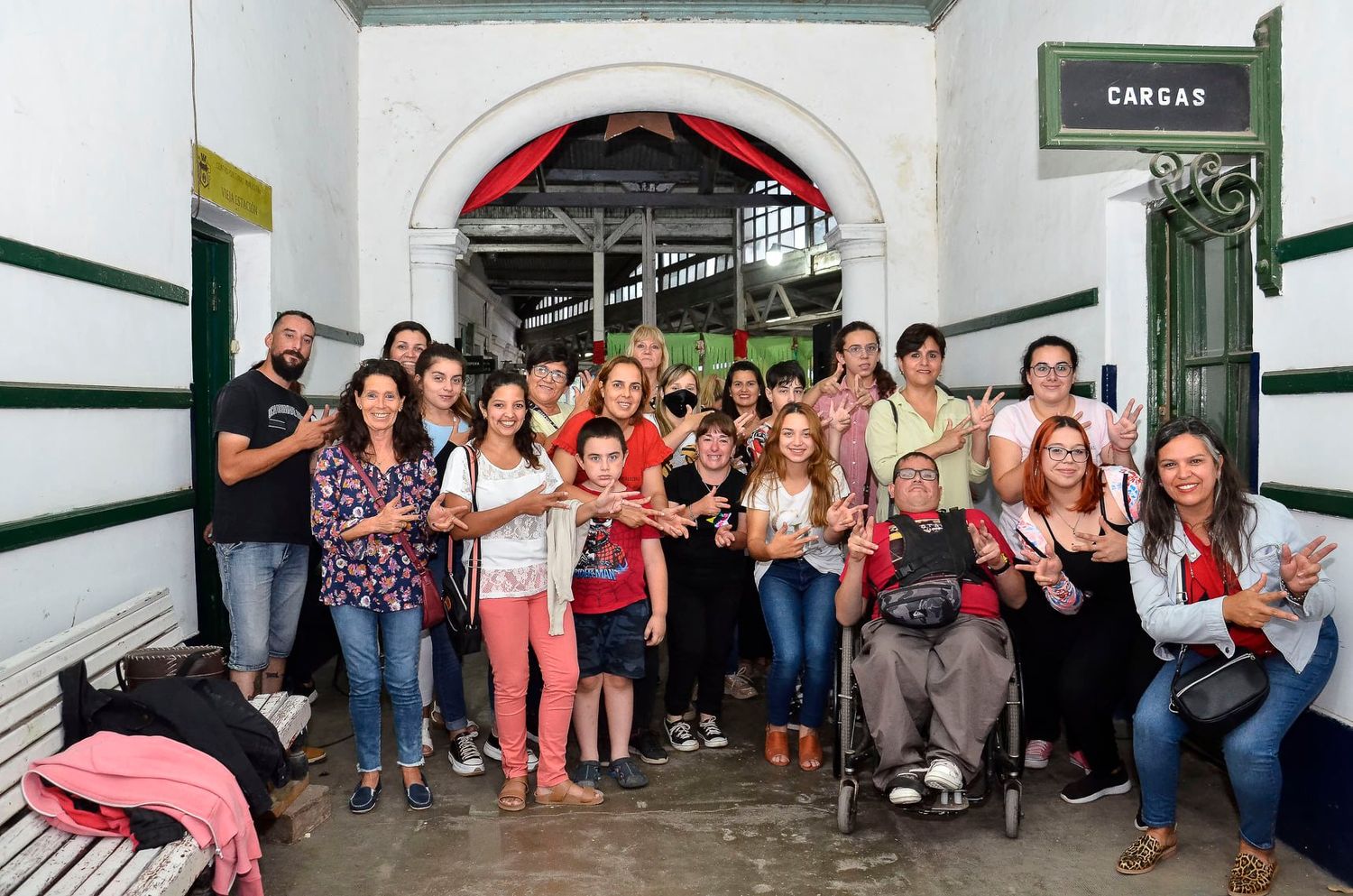 Se realizó la muestra anual de talleres pertenecientes al Centro Cultural Municipal Vieja Estación