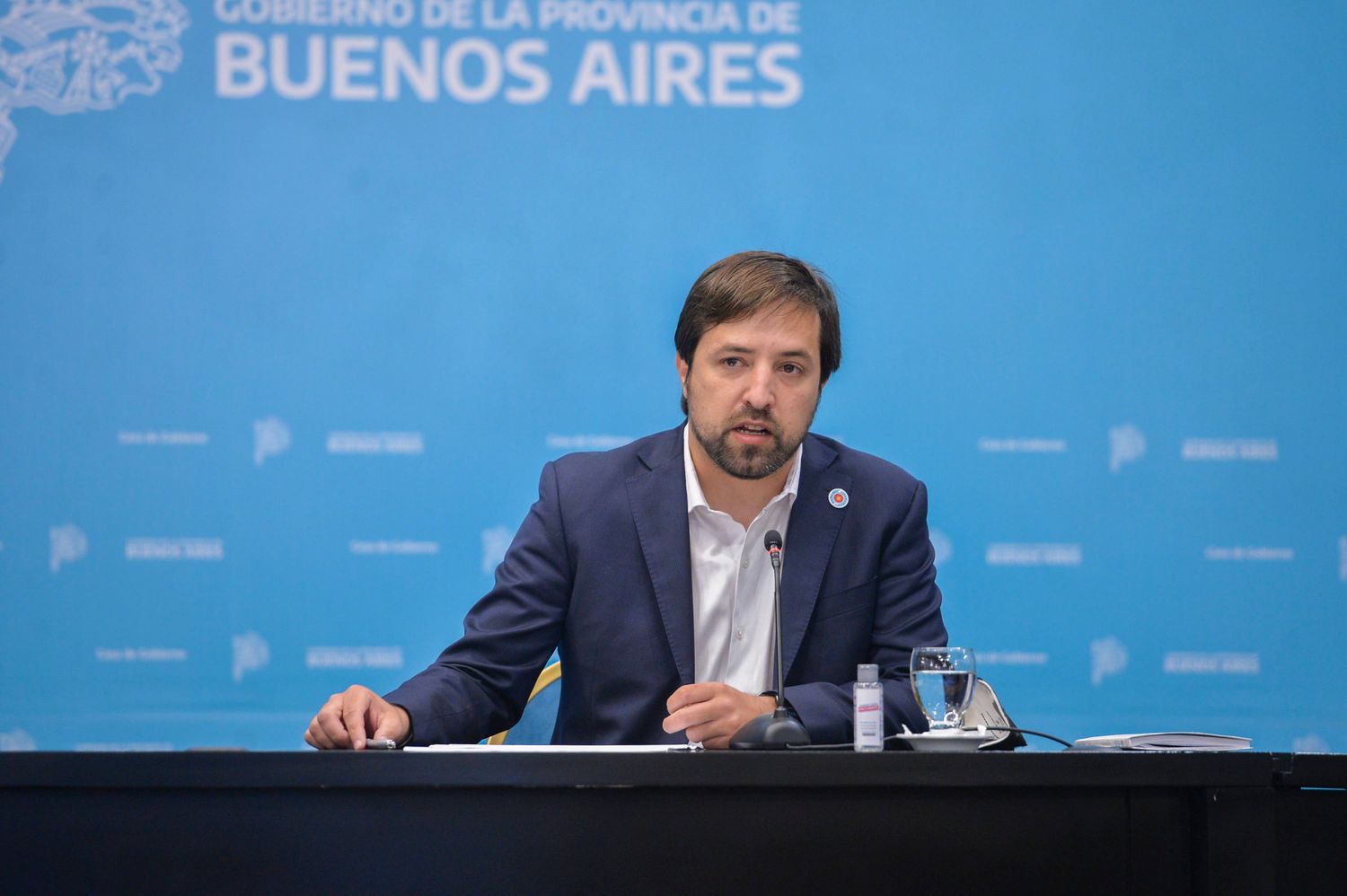 Entrevista a Kreplak: “No hemos logrado como sociedad mantener las medidas de cuidado como en 2020”