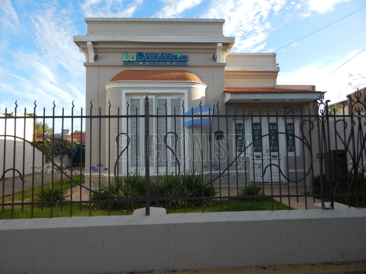 Paritarias: los bancarios recibirán un aumento del 60%