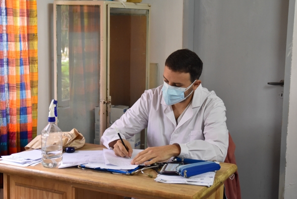 Marcela Arias: “desde ahora, serán los médicos en la consulta quienes indicarán hisopados”