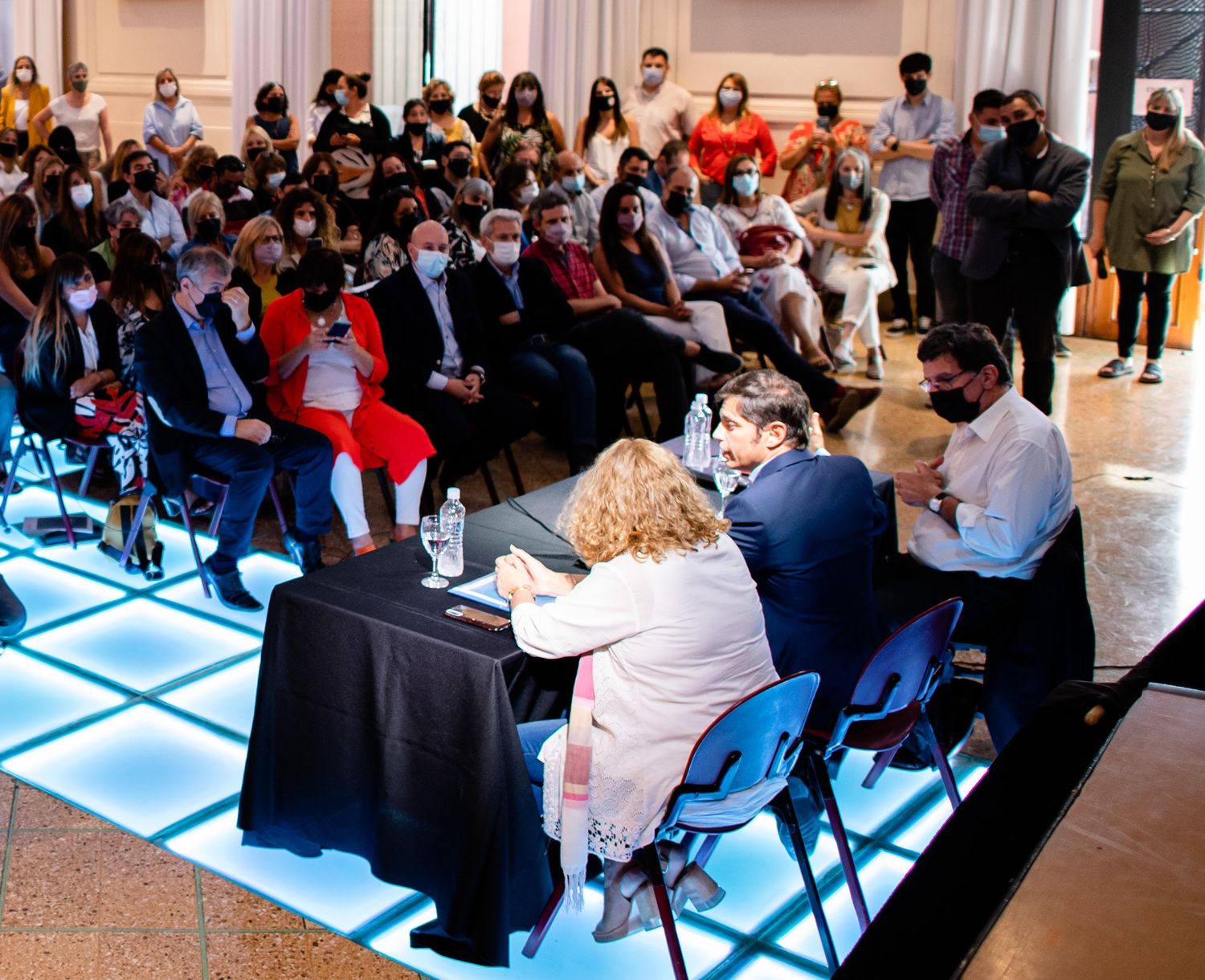 Kicillof y Sileoni encabezaron el cierre del encuentro de inspectores y jefes regionales y distritales de educación