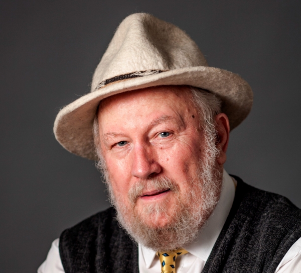 Museo Pampeano: se realizará la presentación del libro “Estos débiles papeles son más fuertes que los ladrillos“