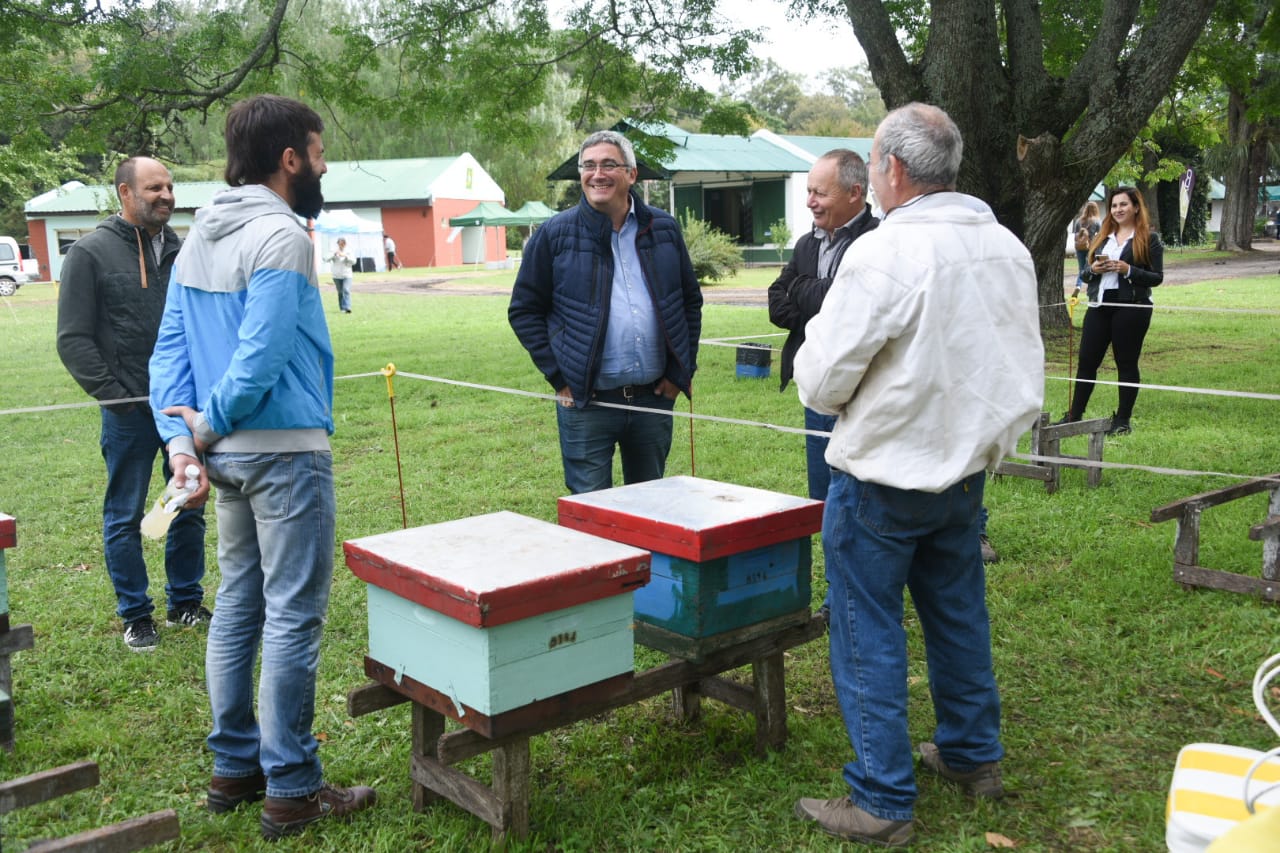 Se realizó el 5° Encuentro Nacional de Criadores de Abejas Reinas en General Belgrano
