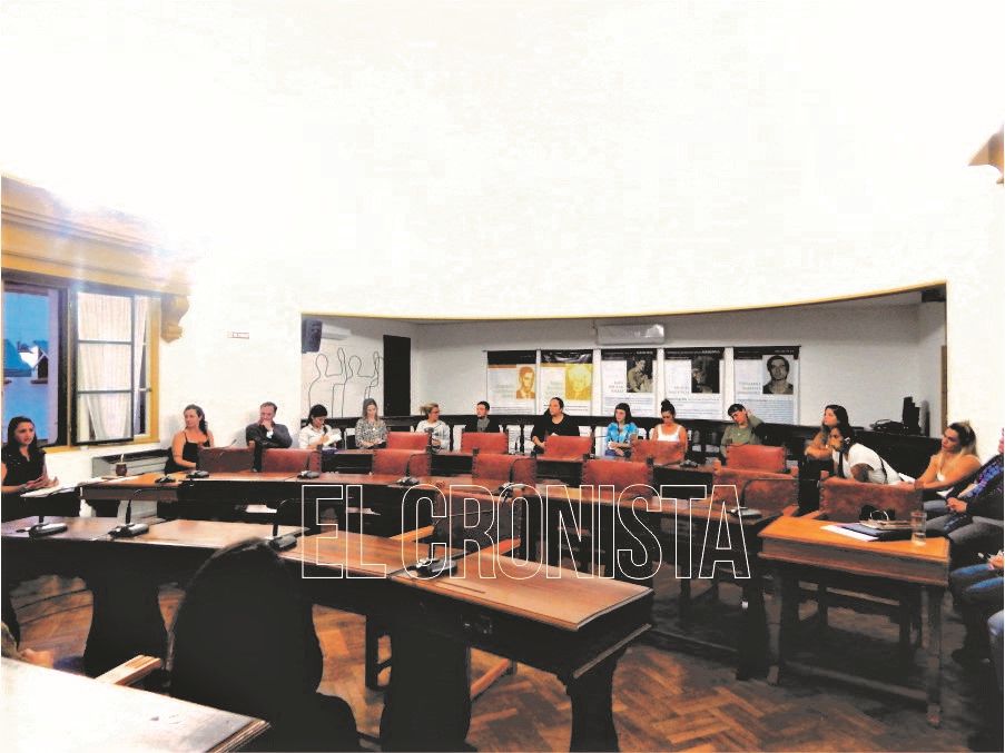 Ayer se desarrolló la primera sesión del Parlamento de las Mujeres y Diversidad de Géneros