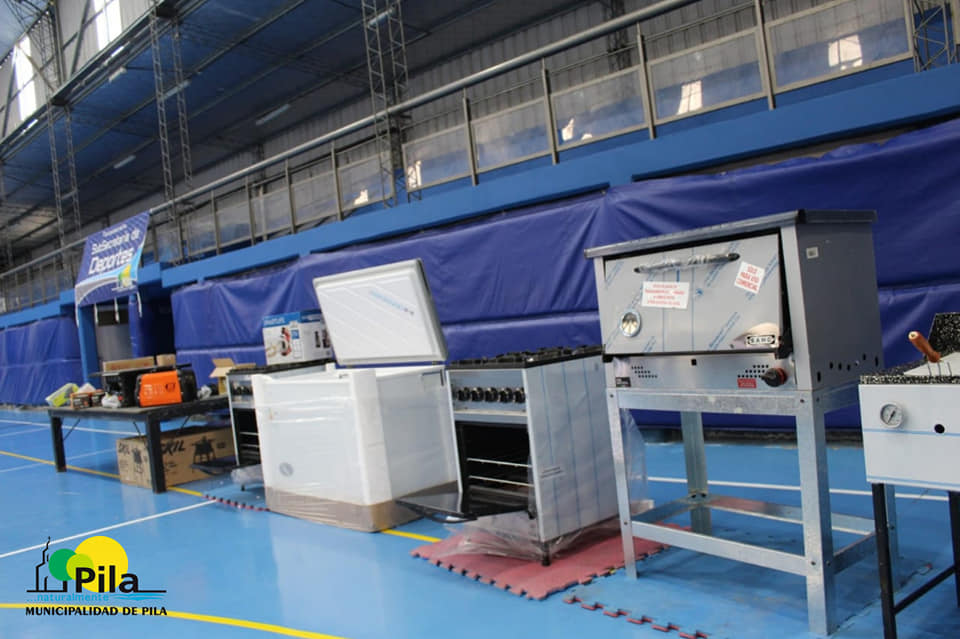 Entregaron más de 3 millones de pesos en herramientas para pymes y comercios de Pila