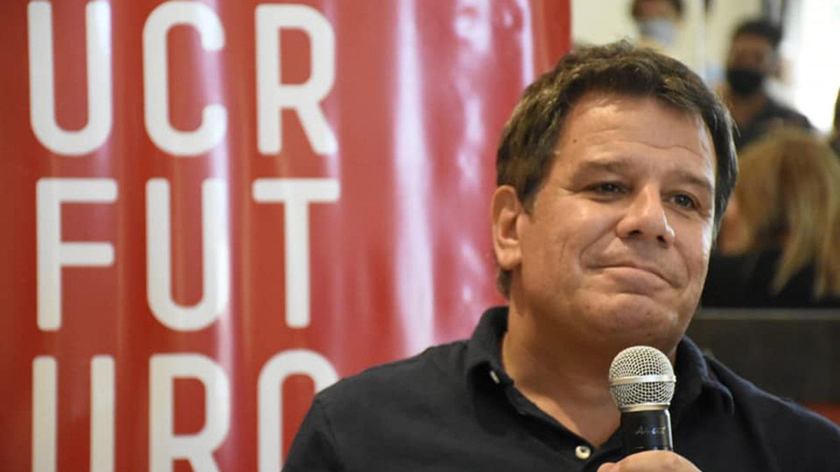 Manes: “En 2023 la sociedad va a elegir la identidad de la oposición”