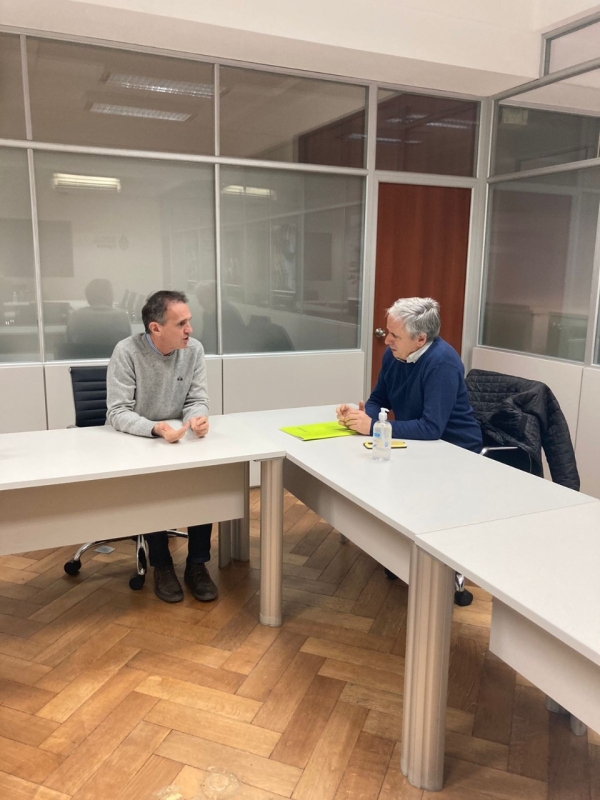 Gastón con Katopodis: presentan proyectos de pavimentación para el 30 de Mayo y Microestadio en el Polideportivo al Ministro de Obras