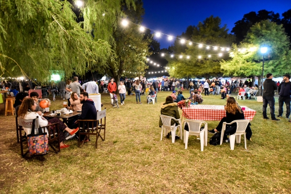Nueva edición de la Kermesse de la Laguna durante el fin de semana largo de octubre