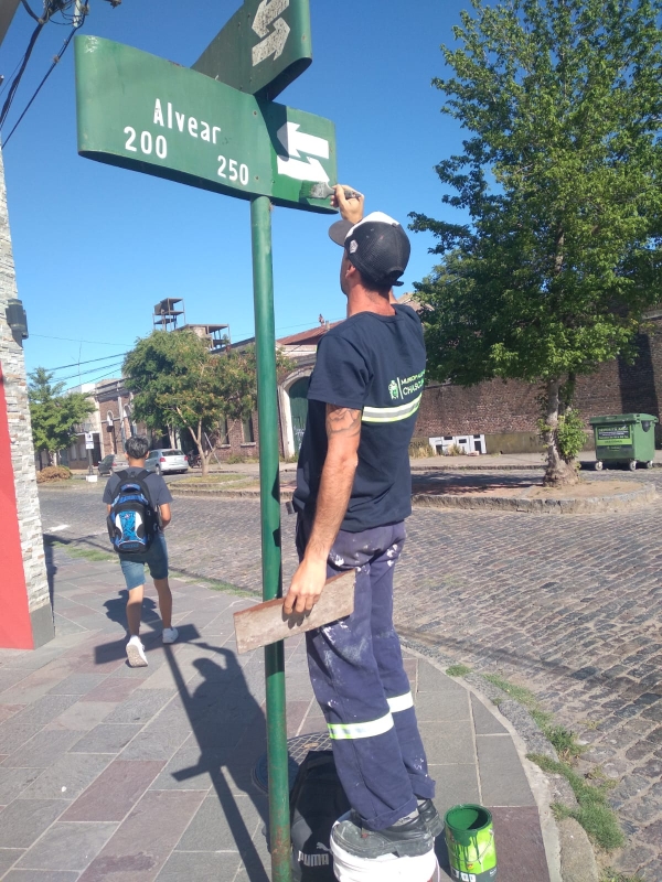 Continúa la implementación de la ordenanza N° 5028/2016 de reordenamiento del tránsito en las calles Alvear y Julián Quintana