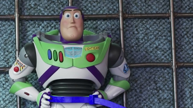 TRADICIONAL QUEMA DE MUÑECO DE FIN DE AÑO: Buzz Lightyear es el personaje elegido por los bomberos de Chascomús