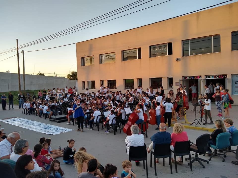 La Orquesta-Escuela de Chascomús invita a su gran concierto de fin de año