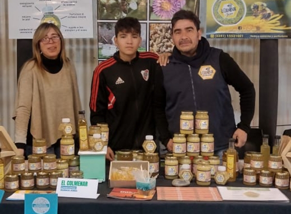 Prileo, Tataypy, El colmenar y Mimis: Emprendedores locales presentes en la feria “Sabores Bonaerenses”