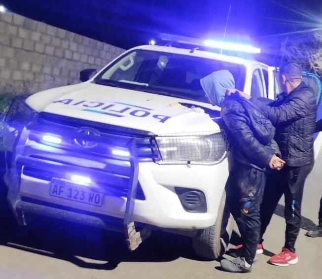 Se detuvo a un masculino involucrado en robos que pretendía irse de Chascomús