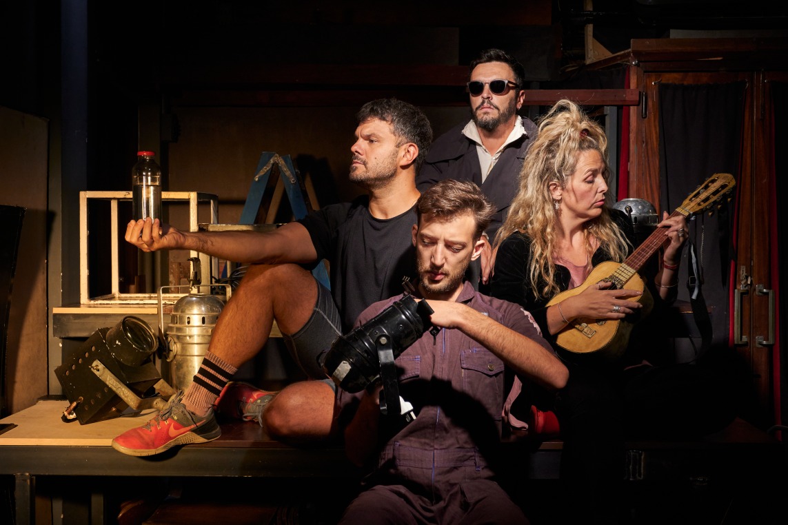 Este viernes en Chascomús: El Esférico divierte y sorprende en “Proyecto Shakespeare”