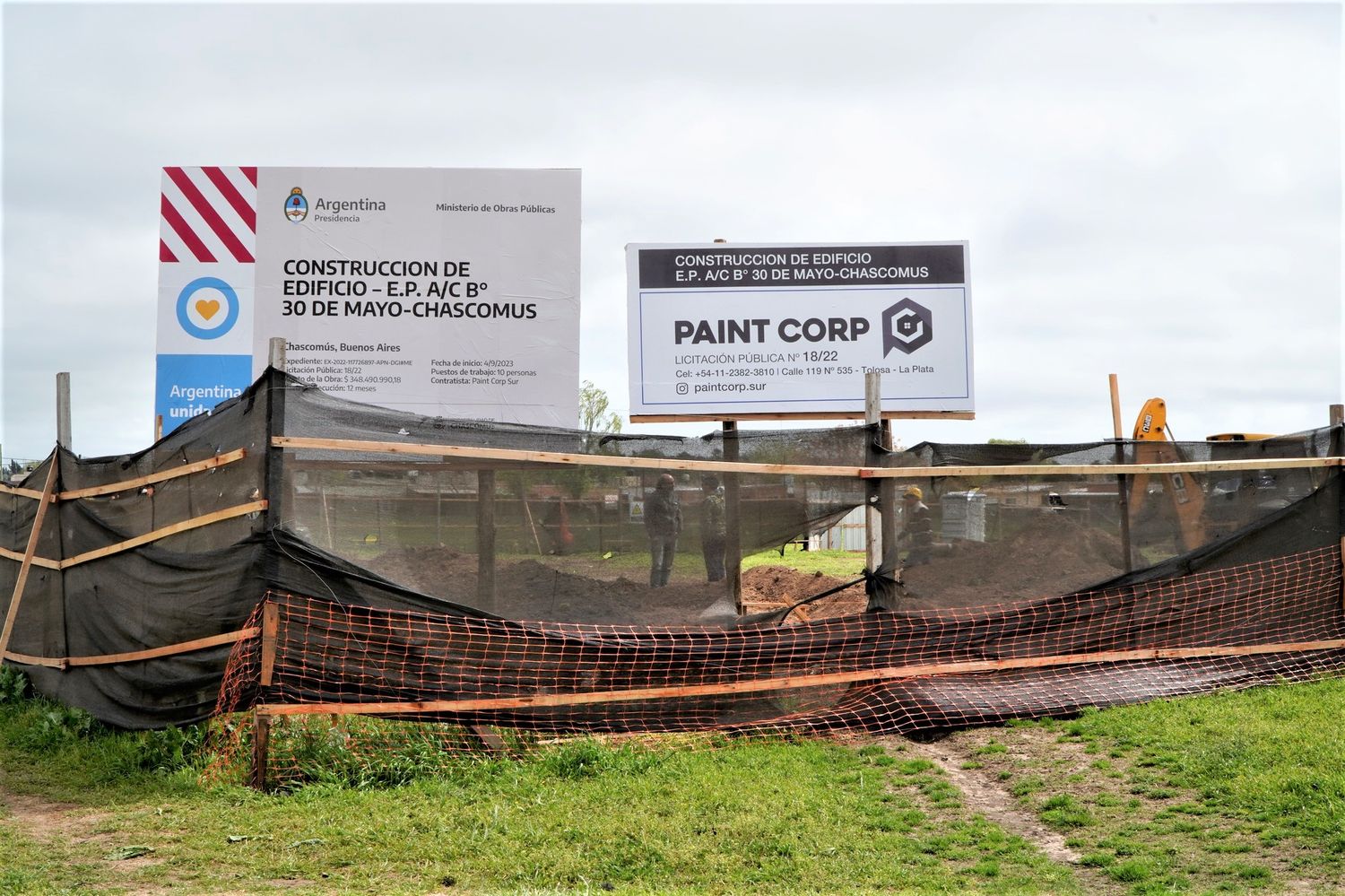 Comenzó la construcción de la Escuela Primaria Nº 56 en el barrio 30 de Mayo