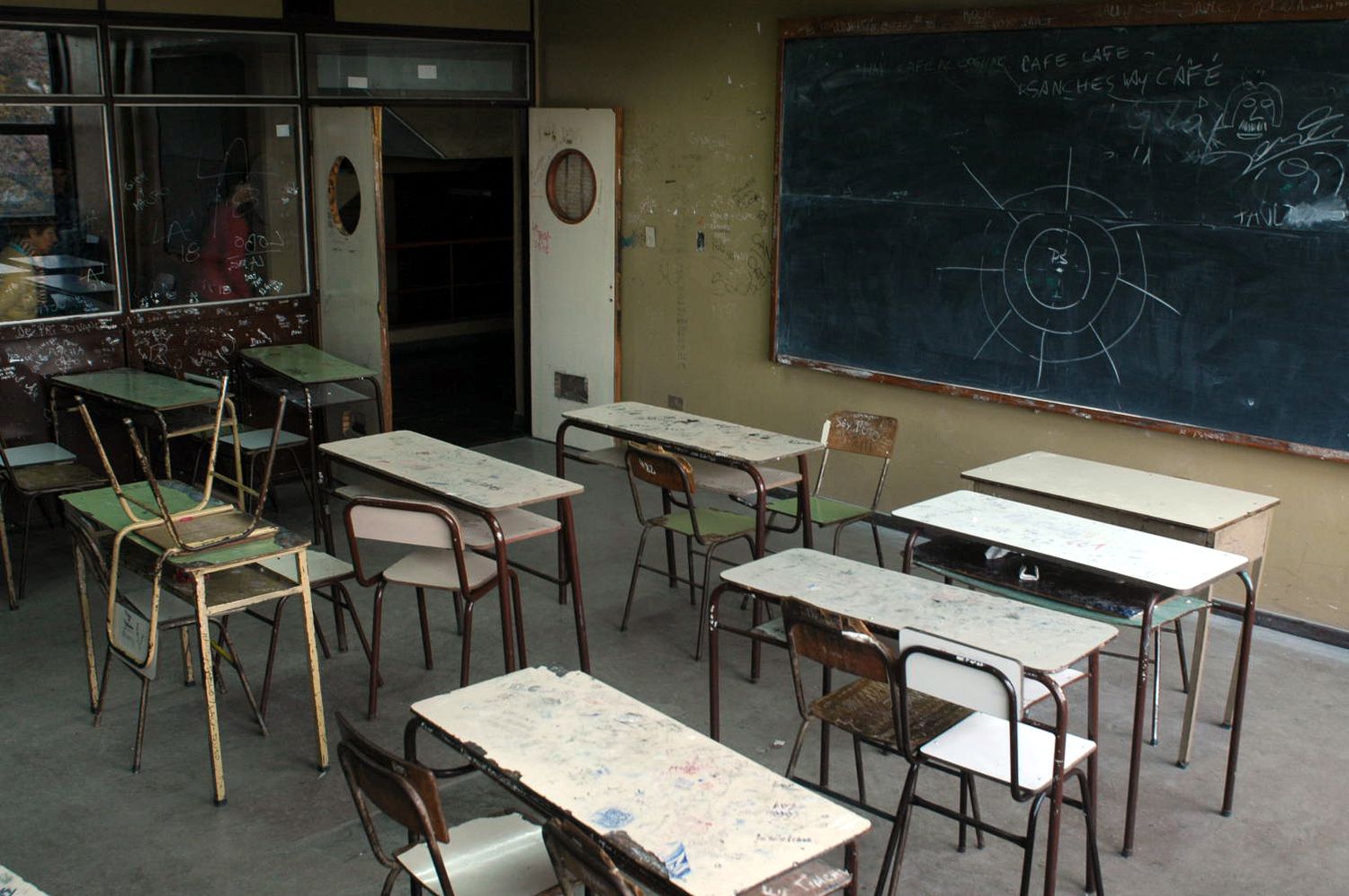 Miércoles y jueves: Un paro docente complicará esta semana las clases en varios distritos