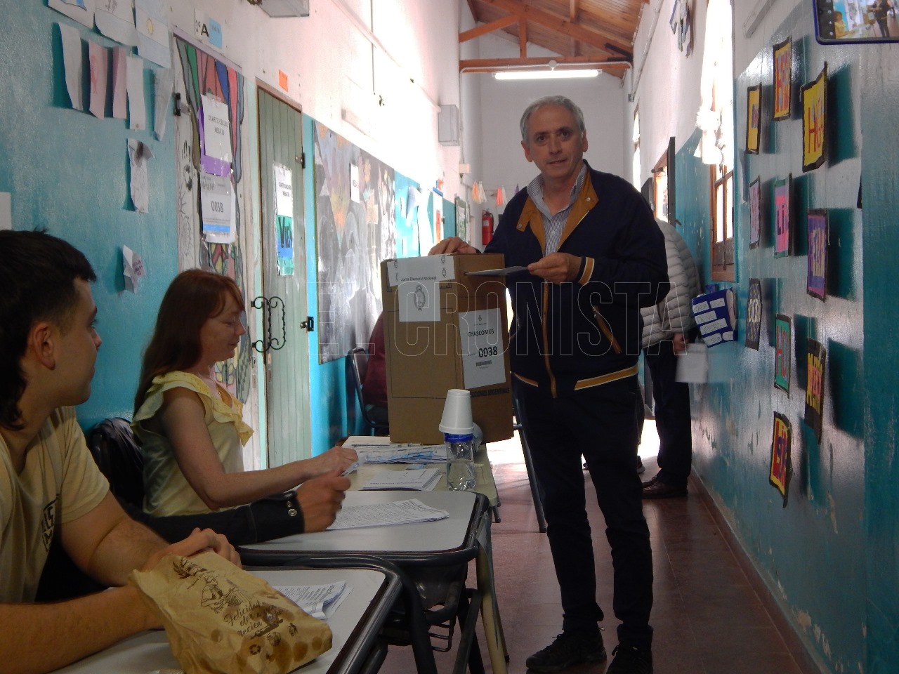 Javier Gastón: “El ser reelegido como intendente me llena de orgullo y compromiso”