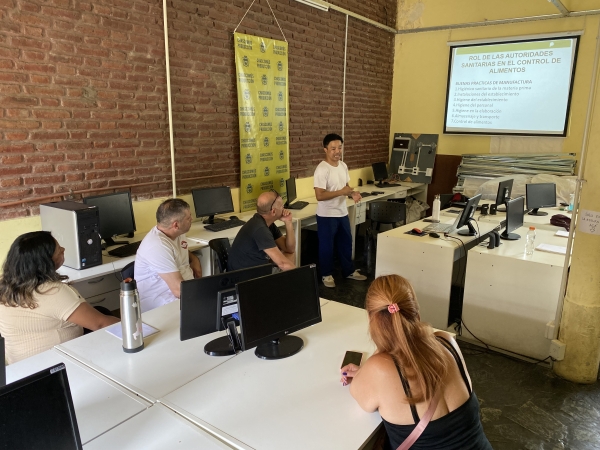 Inició el curso de manipulación de alimentos en Chascomús
