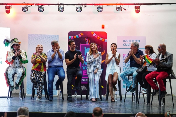 Reconocimiento para comparsas locales en la premiación anual del programa “Carnaval es Cultura”