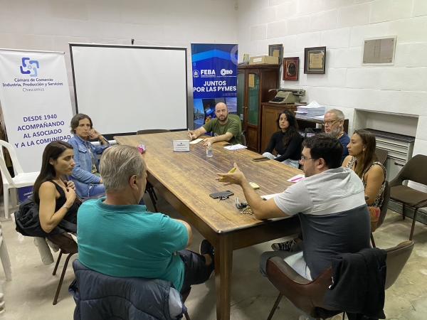 Funcionarios se reunieron con la comisión de turismo de la Cámara de Comercio local