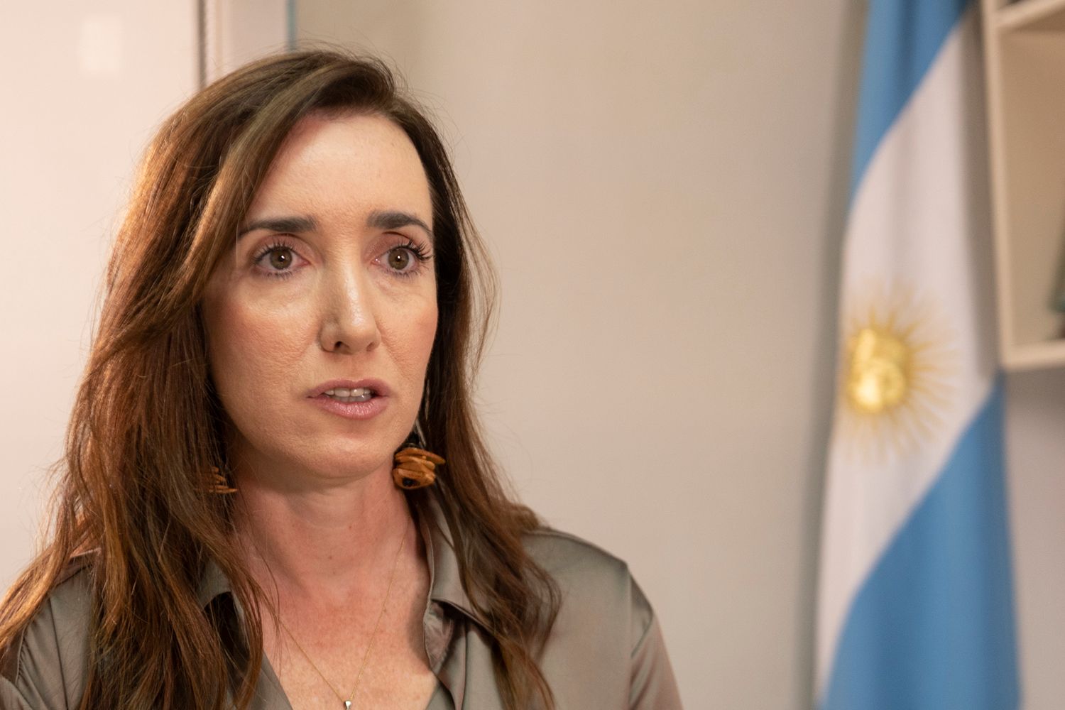 Villarruel se diferenció de Milei en temas clave: Rosario, despidos, rebelión fiscal