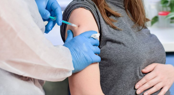 Salud pública: Comenzó en el hospital municipal la campaña de vacunación contra el virus sincicial respiratorio