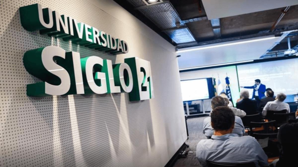 Continúan abiertas las inscripciones a diferentes carreras universitarias en Chascomús