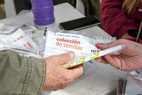 Continúa la entrega de semillas para la temporada otoño-invierno en Chascomús