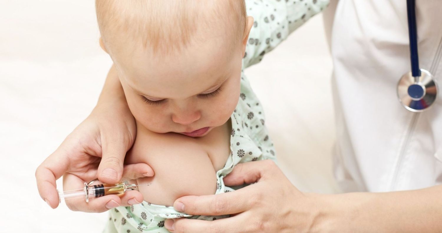 Meningitis: la importancia de chequear que los niños tengan todas las vacunas y refuerzos