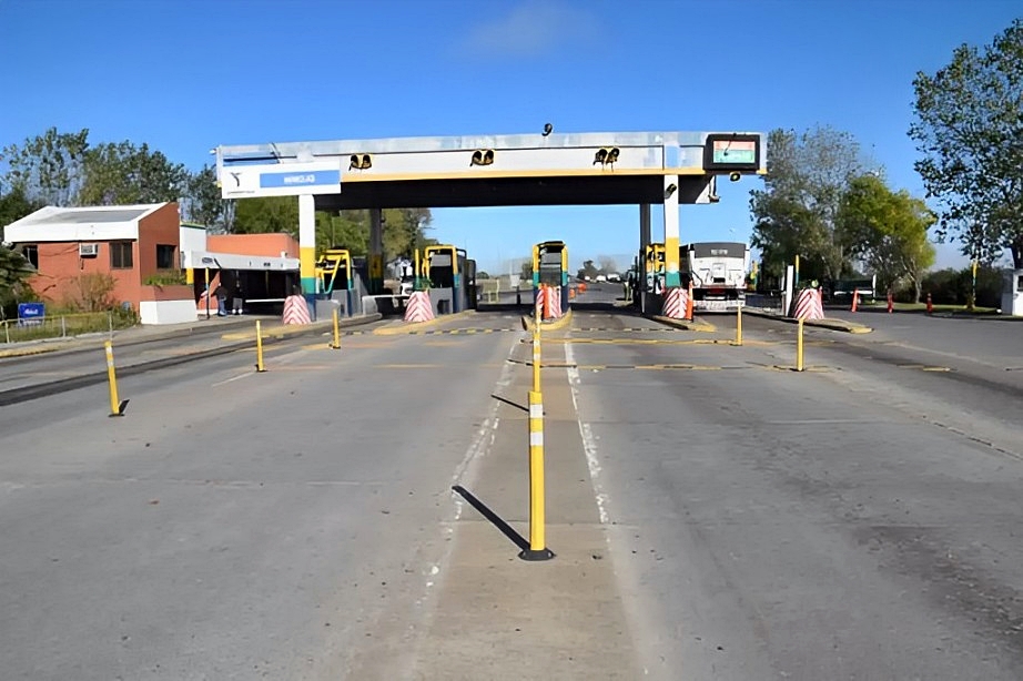 Aumentan 200% los peajes en los corredores viales nacionales