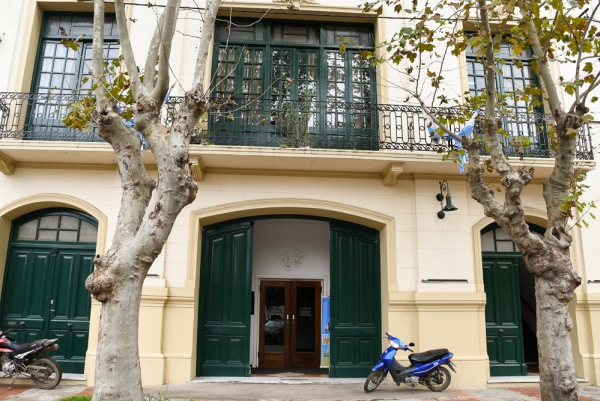 Gran programación cultural se anuncia en el teatro municipal Brazzola