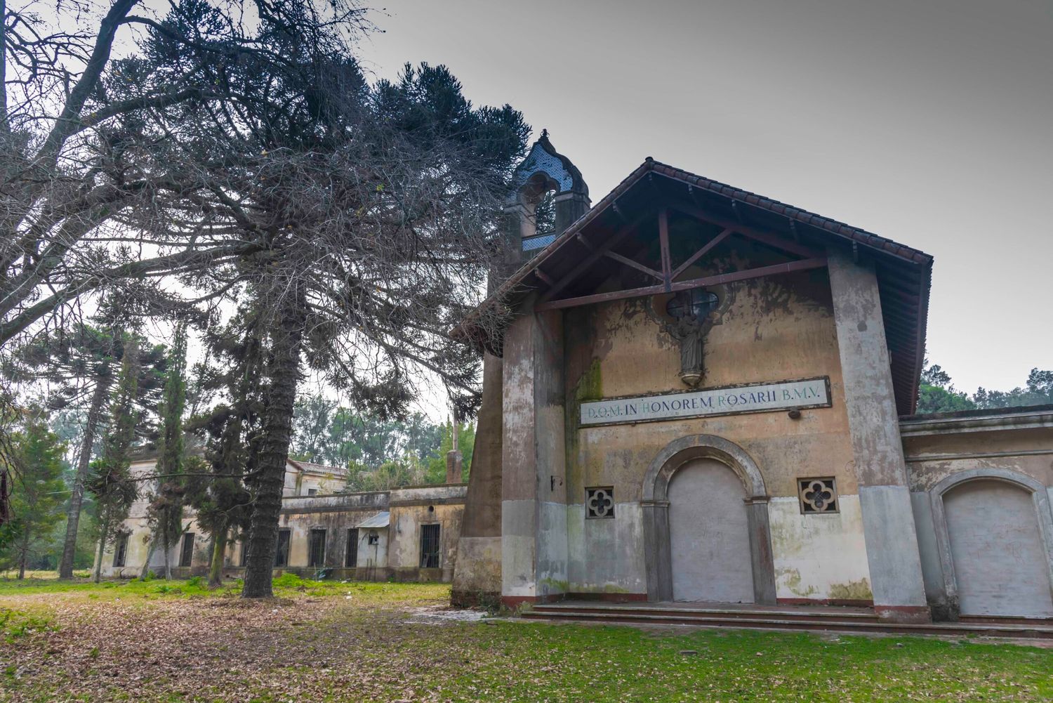 Revitalización de la Capilla Nuestra Señora del Rosario en Gándara: Un Renacimiento Histórico