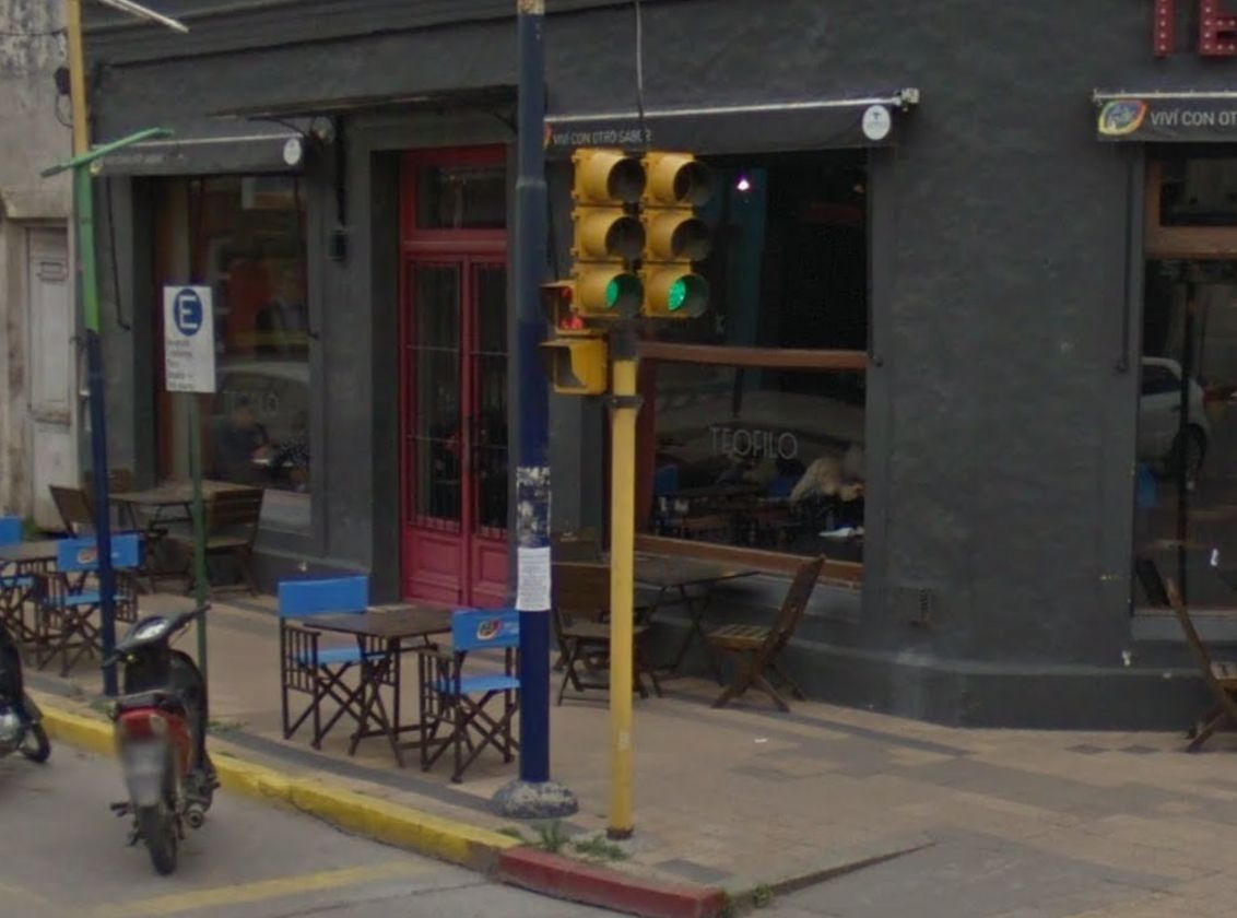 Procederán al retiro de postes corroídos de los semáforos de Libres del Sur y Remedios de Escalada