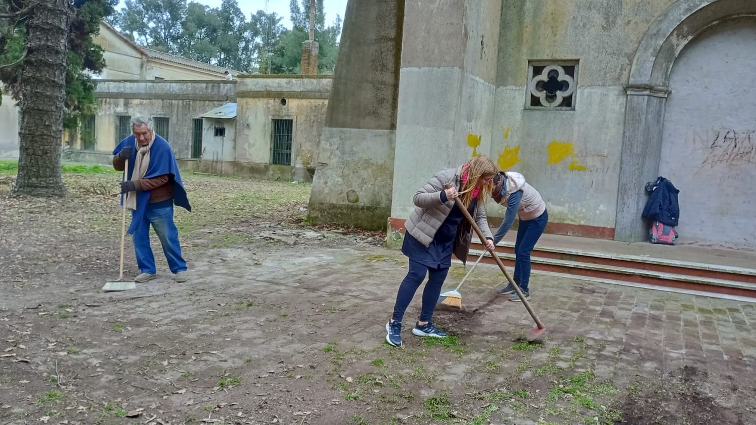 Segunda jornada de oración y limpieza en el Monasterio San José de Gándara