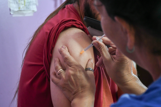 Se extiende el plazo de vacunación contra el virus sincicial respiratorio hasta el 31 de agosto