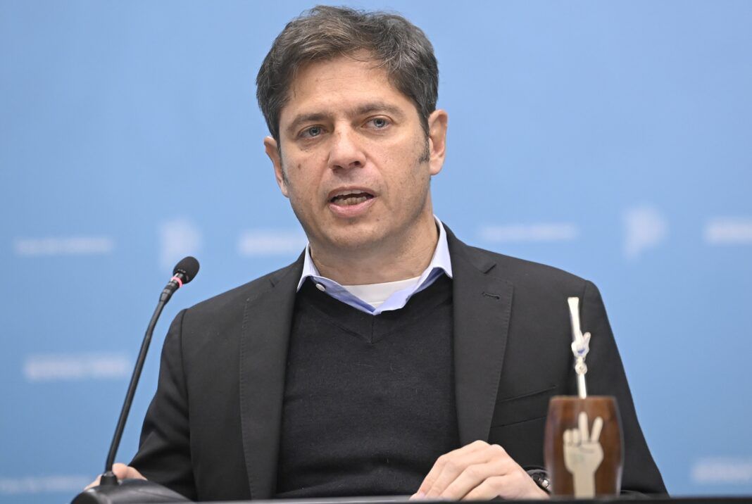 Dura respuesta de Kicillof a Milei por la planta de GNL: “irresponsable” y “trasnochado”