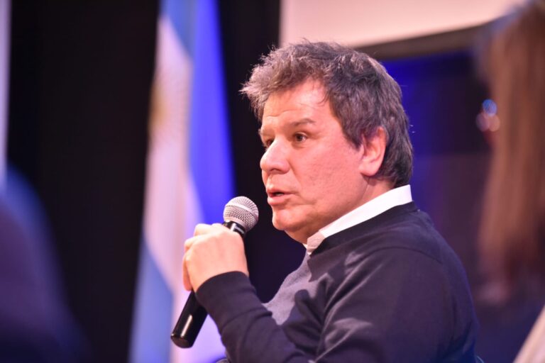 Manes criticó duro a Milei y puso condiciones a la unidad radical que propone Abad