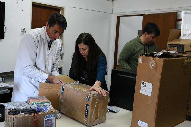 Salud pública: Entregaron importante equipamiento para el Hospital Municipal de Chascomús