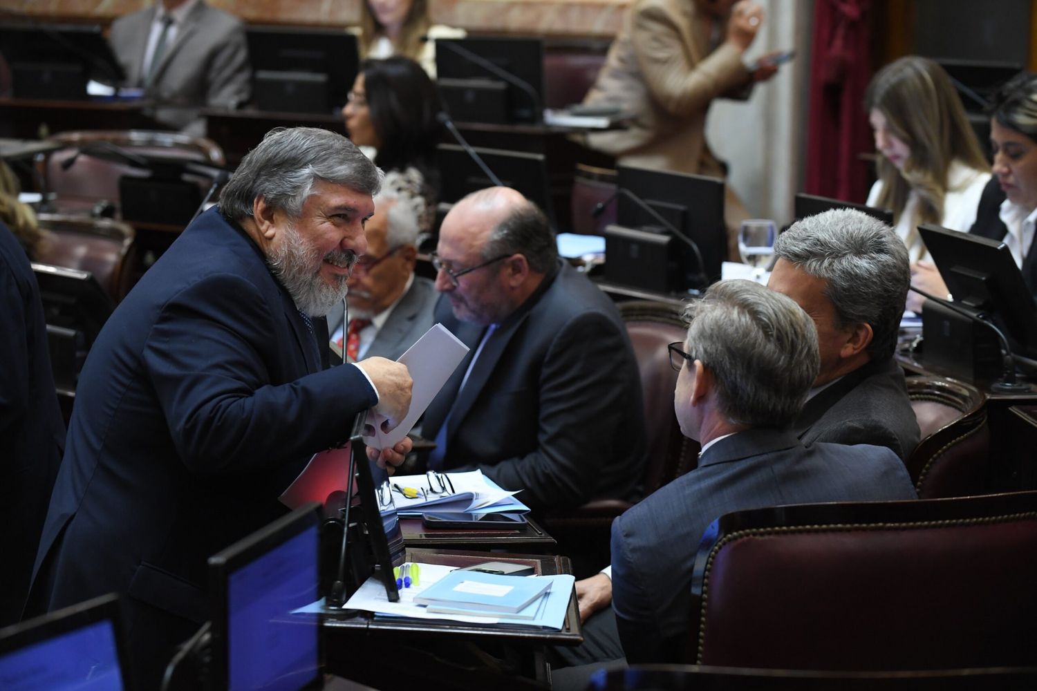 El Senado volteó el DNU que otorgó fondos a la SIDE y aprobó el financiamiento universitario