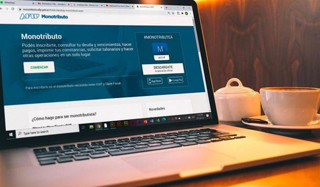 Monotributo social: los beneficiarios ahora tendrán que pagar una parte de la obra social