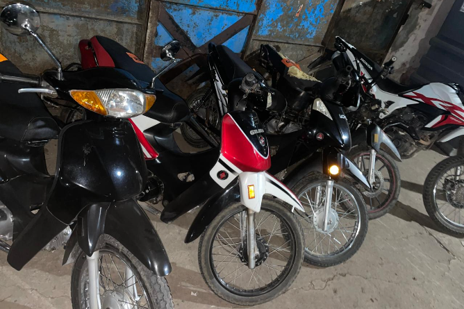 Operativos de control vehicular y seguridad: Se retuvieron 15 motos que no contaban con patente y tres pruebas de alcoholemia dieron positivas